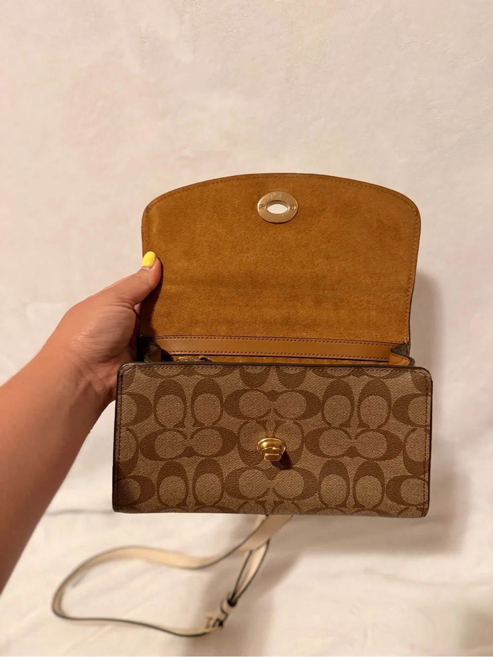 Coach Tilly Satchel 23 In Signature Canvas in Khaki/ Chalk
